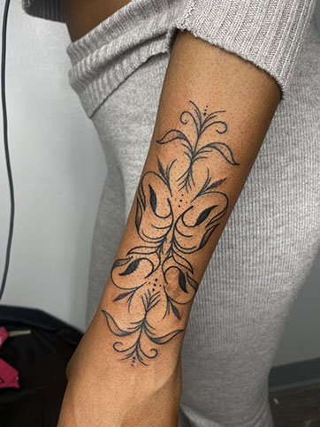 tattoo,aces,high,alex,rockoff,alexrockoff,west,palm,beach,traditional,neotraditional,beetle,beatle,flower,sunflower,floral,color