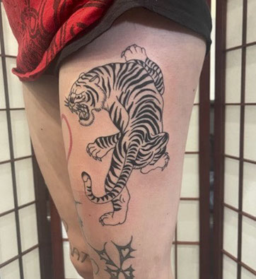 tattoo,aces,high,alex,rockoff,alexrockoff,west,palm,beach,traditional,neotraditional,beetle,beatle,flower,sunflower,floral,color